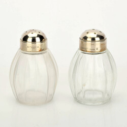 Paar Salzstreuer versilbert, Christofle, Frankreich, je gewölbter, ...