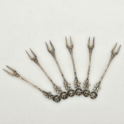 Sechs Spieße Hildesheimer Rose  Silber 800, undeutlich gemarkt, ...