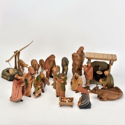 Brienzer Krippenfiguren H. Huggler-Wyss Bildhauerei, Brienz/Schweiz, ...