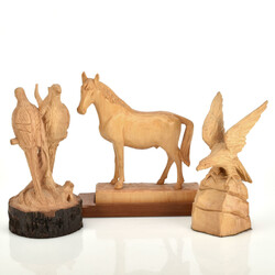 Konvolut Aufstellfiguren Masse und Holz, farbig gestaltet, 11 Figuren ...