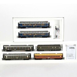 Märklin Drei Personenwagen-Sets  H0, dabei: 42388, Schweizer ...
