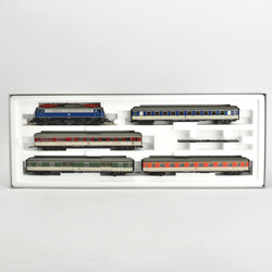 Märklin Schnellzugpackung  26512, E-Schnellzuglokomotive Baureihe ...