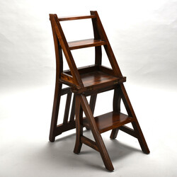 Bibliotheksstuhl Mahagoni, sog. Treppenstuhl, Leistengestell mit ...