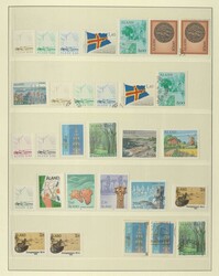 ALAND - 1984/2005, umfangreiche Sammlung im dicken Lindner-Ringbinder ...