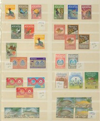 MALAYSIA/BRUNEI - schöne postfr. Sammlung im großen Einsteckbuch ...
