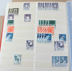 ÖSTERREICH - 1945/91, lagermäßig angelegter Bestand in drei dicken ...