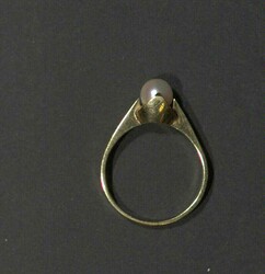 Partie Schmuck, vorwiegend Ringe, dabei Gold. Bitte besichtigen!  ...