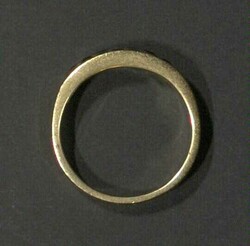 Reizvolle Partie bestehend aus einer Perlenkette mit Goldanhänger, ...