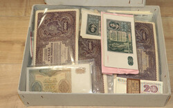 Polen, reichhaltiger Bestand Geldscheine im Karton mit zahlreichen ...