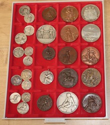 Schweiz, interessante Kollektion von 28 Schützenmedaillen mit ...