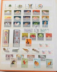 PAPUA-NEUGUINEA - 1966/81, postfr. Sammlung im Einsteckbuch mit ...