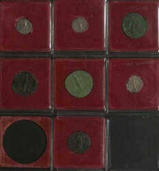 Rom, kleine Sammlung von sieben Münzen mit Ausgaben verschiedener ...
