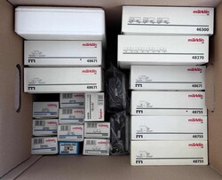 Großartige Sammlung der Spurweite HO der Marke Märklin, dabei über ...