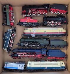 Großartige Sammlung der Spurweite HO der Marke Märklin, dabei über ...