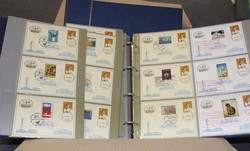 6590: UNO Vienna - Collections