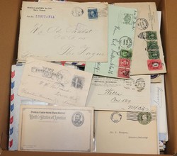 2040: Canada - Postal stationery