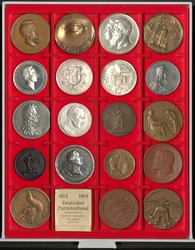 100.100: Multiple Lots - Medals
