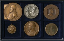 100.100: Multiple Lots - Medals