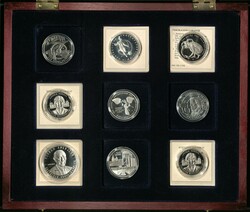100.100: Multiple Lots - Medals
