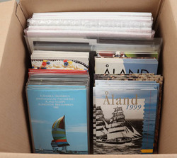 1610: Aland - Stamps bulk lot