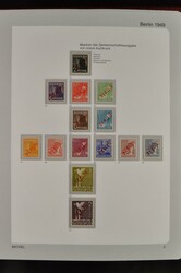 1948-1990. Postfrische Sammlung im Michel-Vordruckalbum. In den ...