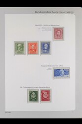 1949-1976. Postfrische, in den Hauptnummern komplette Sammlung im ...