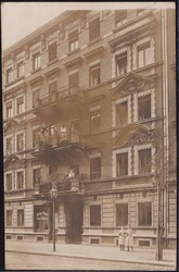 O-1000 Berlin Berlin Wasch-Glanz-Plätterei, Foto-AK, Briefmarke ...