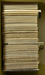 2565: 法國 - Collections