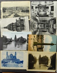 Paris, all small format (790 items)Original Dutch description:Parijs, ...