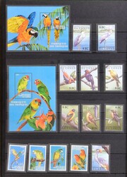 Beautiful stock of stamps, souvenir sheets and sheetlets in 4 ...