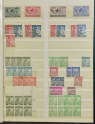 Sammlung in Einsteckbuch, darunter Denda „5c.” (Gummifleck), auch ...