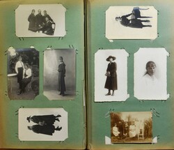 Mainly family photos, also themes, etc. (thousands of items)  ...