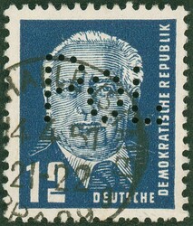 Pieck, 12 Pf., gest., tadellos, seltenAutomatically generated ...