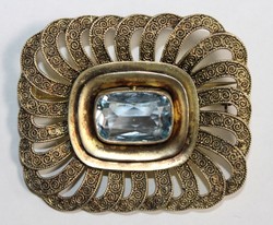 550.40: Schmuck, Broschen / Nadeln