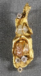550.30: Jewelry, chains / pendants / necklaces