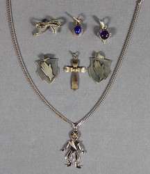 550.95: Schmuck, Diverses