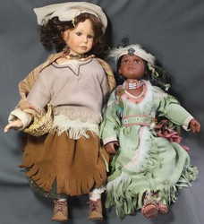 700.10: Dolls