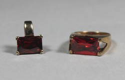 550.90: Jewelry, sets