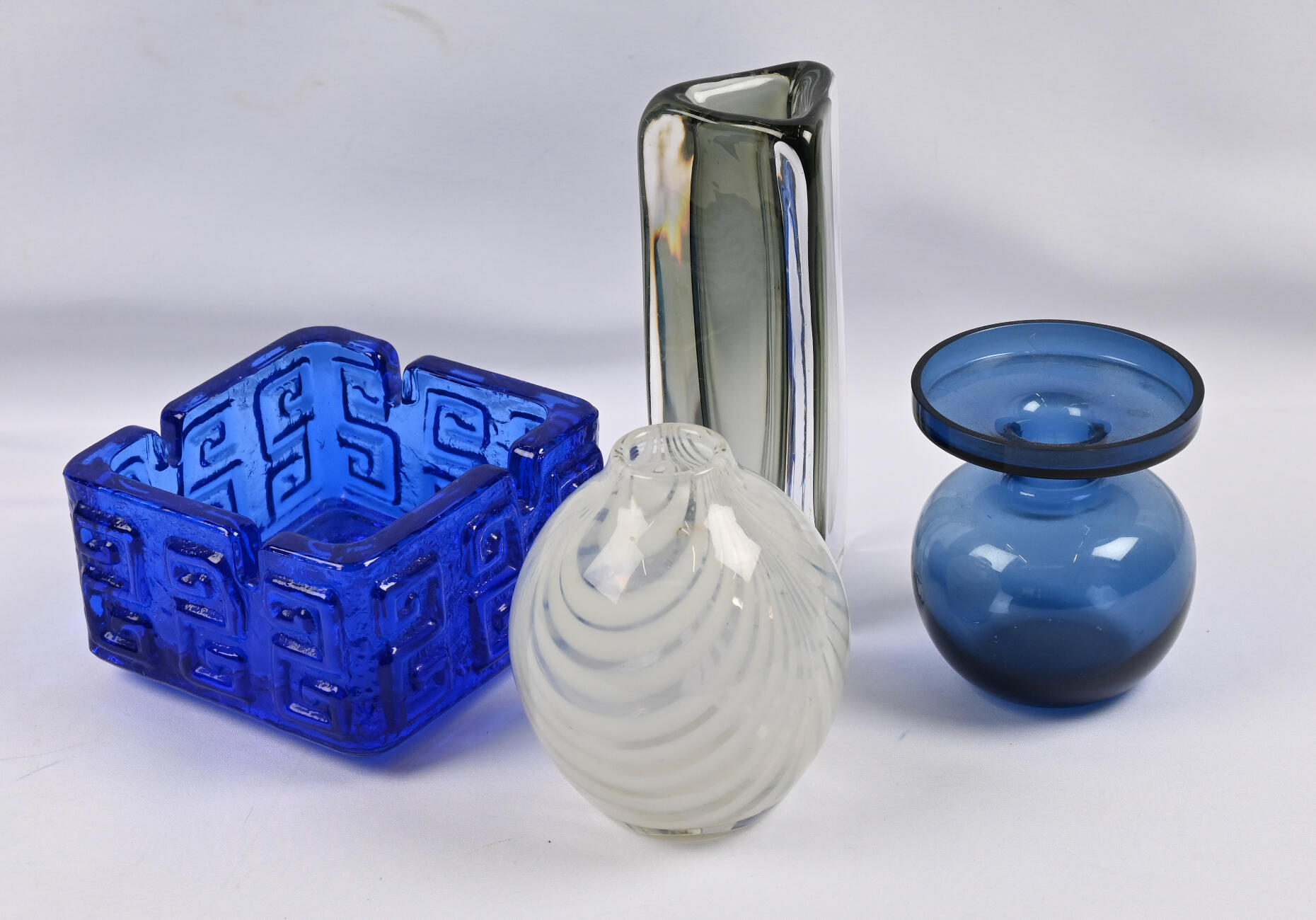 Selection of four interesting items incl. a signed vase by Maija ...
