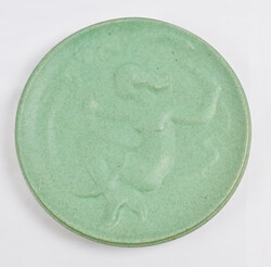Kupittaan Savi wall plate Keinumorsian. Diameter ca. 34 cm. PICKUP ...