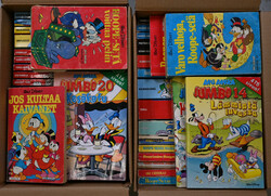 40.20: Books - Autographs, Comics
