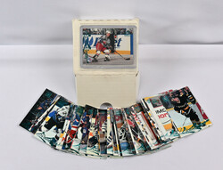 1997-98 Paramout 97-98 Emerald 1-200 complete set in a box