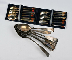 Coffee spoons with the Kaarina coat of arms, silver (830), lot of 12 ...