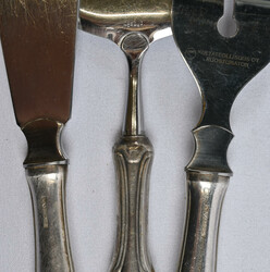 Silver cutlery, fine selection of 35 pieces with monogram, including ...