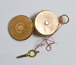 Monard gold watch (14 k) key-wound, in working condition, magnificent!