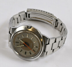 Omega Genéve Dynamic men's wristwatch. 1970s manually wound model ...