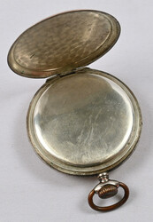 Pocket watch with text: Ivalo. Silver, in working condition. Normal ...