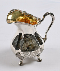 Creamer in silver (813), height ca. 13 cm