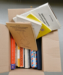 Literature from collectors estate in a box. Including eg. Stanley & ...