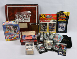 Mixed selection in a box: Gretzky cards ca. 220 pieces in album, ...